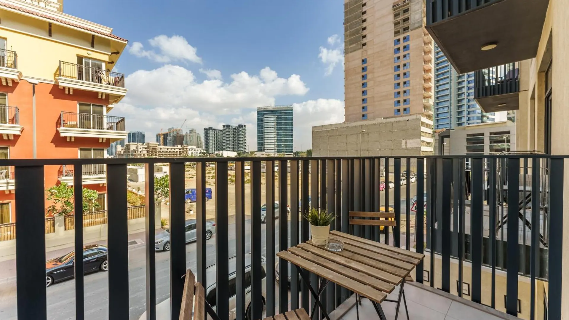 Apartment Cozy Studio In Beverly Residence, Jvc By Suiteable Dubai United Arab Emirates