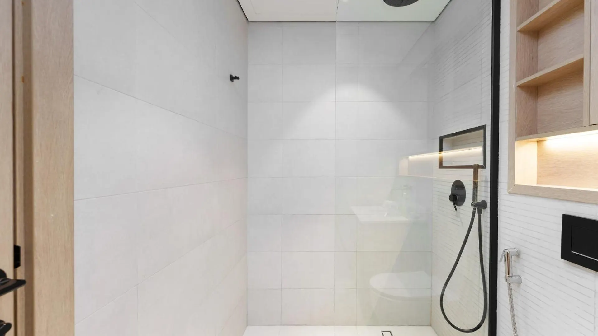 Cozy Studio In Beverly Residence, Jvc By Suiteable Dubai Apartment